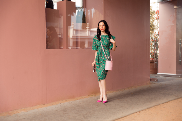 Storets Green Floral Print Dress, LPA Pink Bag, Kate Spade Pumps, Kate Middleton Style, Meghan Markle Style, How to dress like a Royal, The Royal Look for Less, Over the knee dresses, Ladylike style, pink crossbody bag, Los Angeles Fashion Blogger, Lisa Valerie Morgan, Pretty Little Shoppers Blog, Mo Summers Photography, Personal Style, Outfit Inspiration, Fashion, Classic and Feminine with an Edge, Street style, street fashion, best street style, OOTD, OOTD Inspo, street style stalking, outfit ideas, what to wear now, Fashion Bloggers, Style, Seasonal Style, Outfit Inspiration, Trends, Looks, Outfits, Pretty Dresses