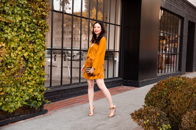 Mustard yellow outlet and blue outfit