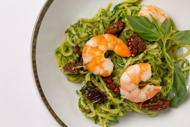 Pesto Zoodles with Sun-dried Tomatoes and Shrimp, Healthy Recipes, Easy Dinner Ideas, Gluten Free Pasta, Organic Living, Spiralizer Recipe, Light Summer Meals, Entertaining Ideas, Healthy Pasta Recipes, Mouth Watering Food, Easy Recipes, Light and Quick Meals, Easy Meal Ideas, Pretty Little Shoppers Blog, Dinner Al Fresco, Food Blogger, #organicliving #glutenfreerecipe #organiceating #easydinnerideas #glutenfreedinnerideas #entertainingideas #foodie #whole30 #foodblogger #zoodles