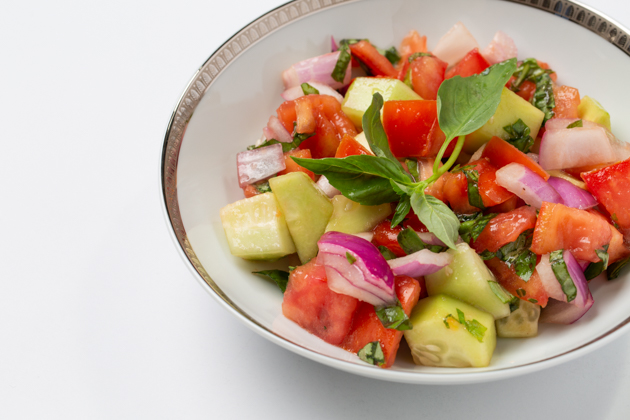 Heirloom Tomato, Cucumber and Red Onion Salad, Healthy Eating, Light Summer Meals, Gluten-free dining, Farm-to-table, Al Fresco Dining, Menu Ideas for Summer BBQ, Entertaining Ideas, Healthy Salad Recipes, Mouth Watering Food, Easy Recipes, Light and Quick Meals, Easy Meal Ideas, Pretty Little Shoppers Blog, Mo Summers Photography, Food Blogger, Foodie #farmtotable #summerdining #diningalfresco #heirloomtomatosalad #summerrecipe #glutenfree #foodie #foodblogger #vegan #healthysaladrecipe