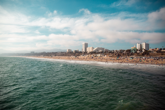 Visiting the Santa Monica Pier, Mo Summers Photography, Things to do in LA, Summer Adventures, Santa Monica Beach, Beach Town Life, Pretty Little Shoppers Blog #santamonicapier #thingstodoinla #beachtownlife #summervacation #santamonicabeach