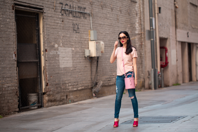 Shades of Pink, Urban Outfitters, AG Jeans, Pink Mules, Schutz, T-shirt style, Denim Style, Jeans and a T Shirt, OOTD, Pink Bag, Who What Wearing, Summer Style, Fashion Trends, What to wear in the Summer, Fashion Blogger Style, OOTD Inspo, street style stalking, outfit ideas, date night look, Fashion Bloggers, Outfit Inspiration, Trends, Outfits, Pretty Little Shoppers, Mo Summers Photography #Summerstyle #fashionblogger #whowhatwearing #ootd #lafashionblogger #schutz #urbanoutfitters 