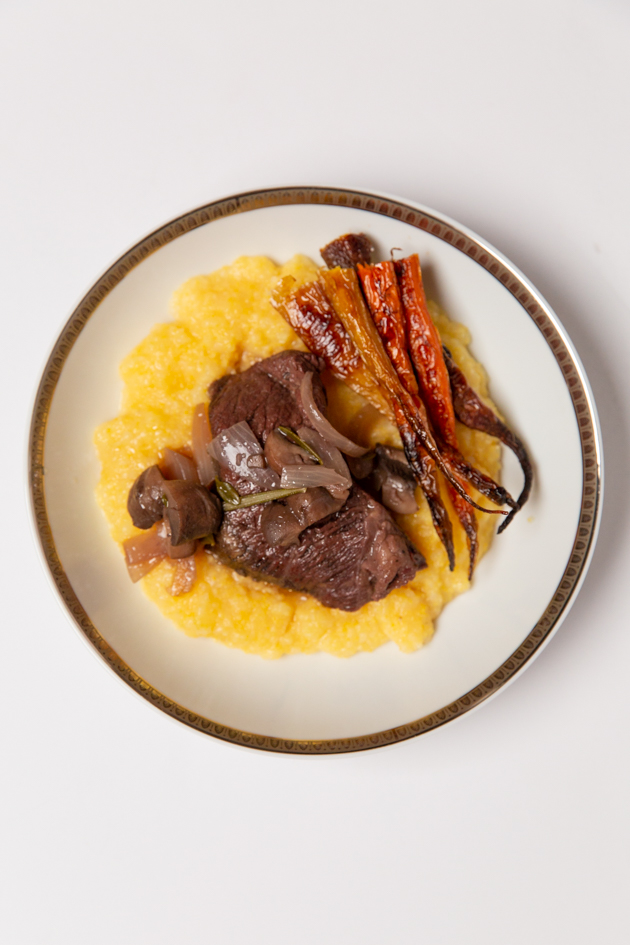 Grass-fed Pot Roast with Polenta and Roasted Carrots, Gluten-free dinner ideas, Organic recipes, farm to table, gluten-free dining, Halloween Entertaining, Halloween Party Ideas, Lifestyle Blogger, Entertaining Ideas, Entertaining at Home, Halloween Dinner Party, Sophisticated Halloween, Gluten-free entertaining, Comfort Food, Fall Recipes  #potroast #polenta #roastedcarrots#entertainingathome #dinnerparty #holidayentertaining #halloweenparty #halloweenentertaining #fallrecipes #comfortfood