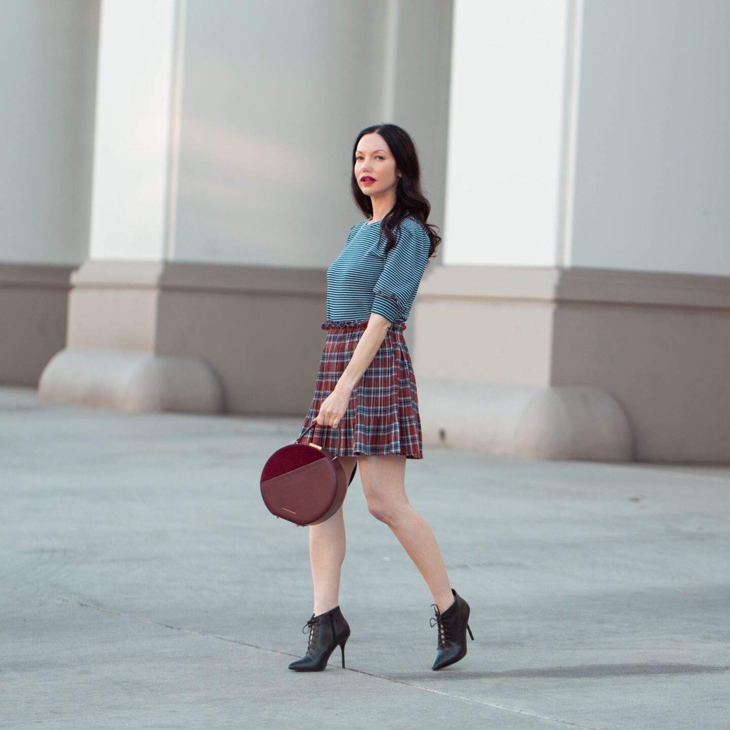 About Lisa Valerie Morgan - Pretty Little Shoppers Blog, Los Angeles Fashion Blogger, Top Fashion and Lifestyle Blogger