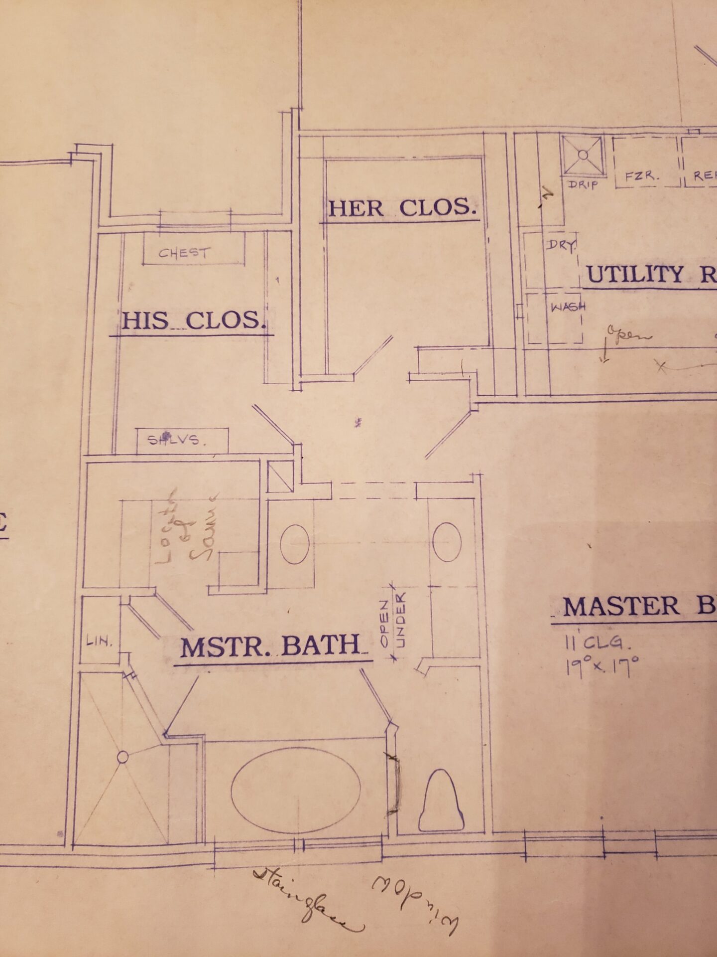 Master Closet Floorplan