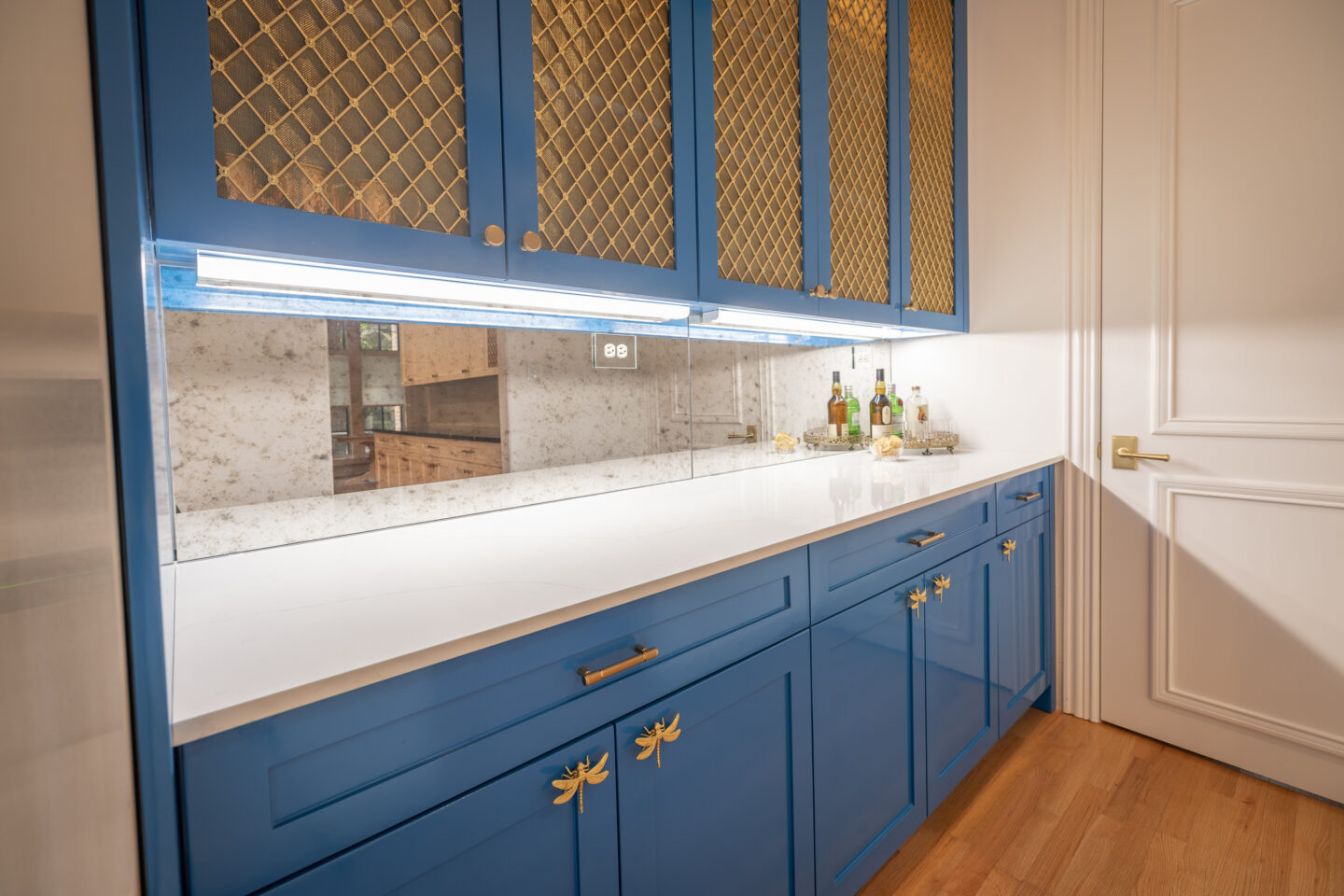 Hollywood Regency, Butler's Pantry, Luxury Home, Benjamin Moore Laguna Blue Paint, Antique Mirror, Custom Cabinetry, Brass Grilles